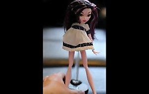 I blow 9 LOADS be advisable for cum coupled with BUKKAKE on my cute Draculaura (Monster High) doll
