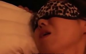 Blindfolded Japanese GF fucked in hairy pussy (new)