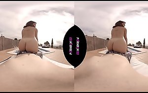 VR La vecina joven del quinto ninfomana entra en la piscina comunitaria cachonda y quiere follar en el exterior POV latina porno en españ_ol realidad virtual by PORNBCN 4K