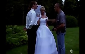 Bride in her wedding dress fucked anal, dp SEE COMPLETE NO BULLSHIT>_ https://ouo.io/3a9i0M
