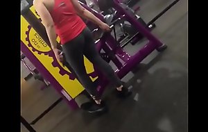 Candid gym ass v2